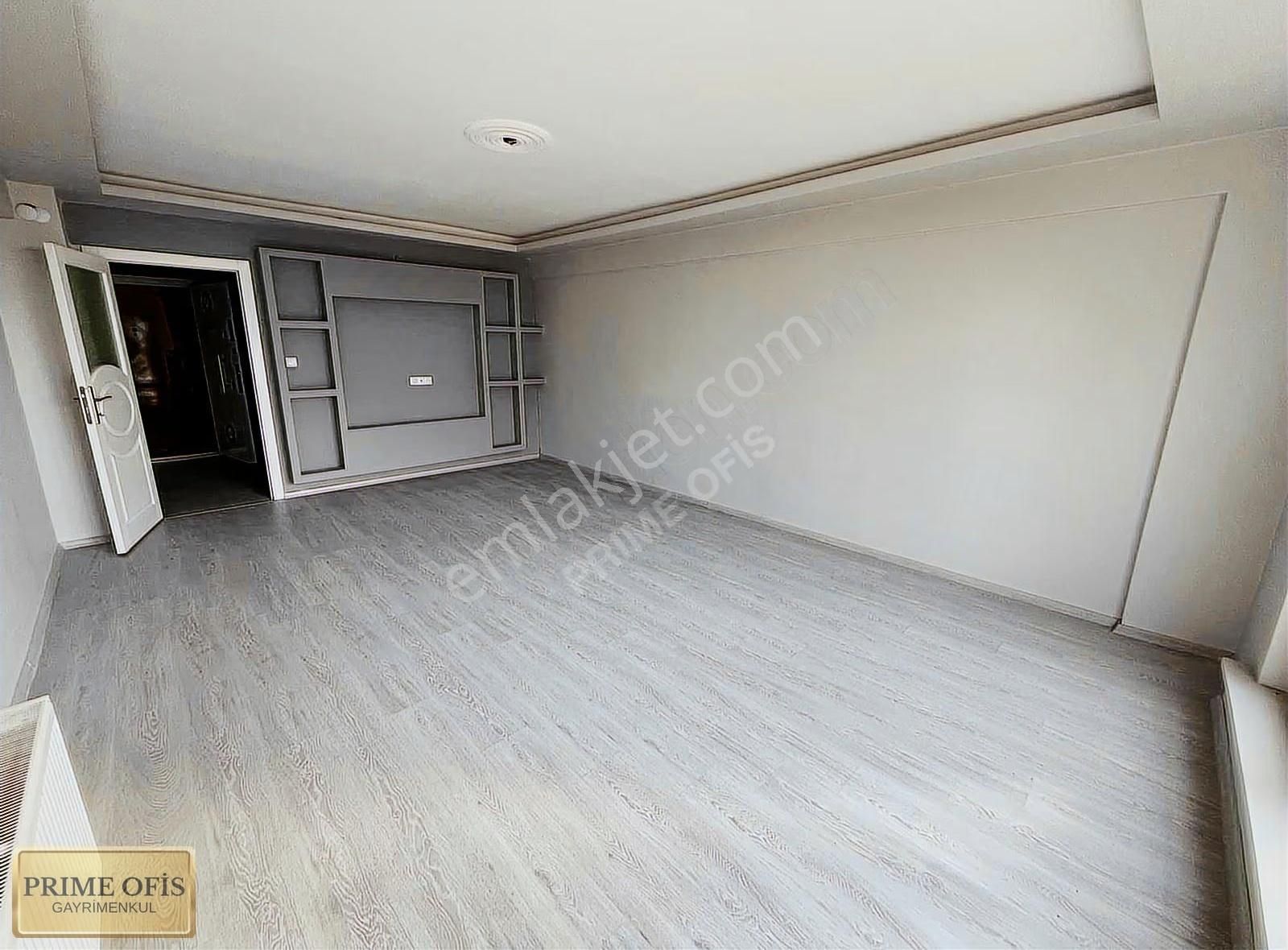 Feridun Çelik'te Yeni Binada Ebeveyn Banyolu Teras Balkonlu 3+1 - Görsel 15