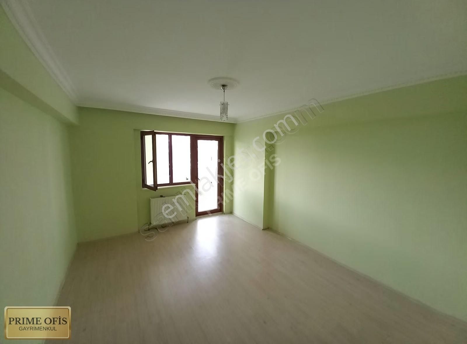 Güventepe'de Park Manzaralı Geniş 3+1 Site Dairesi - Görsel 2