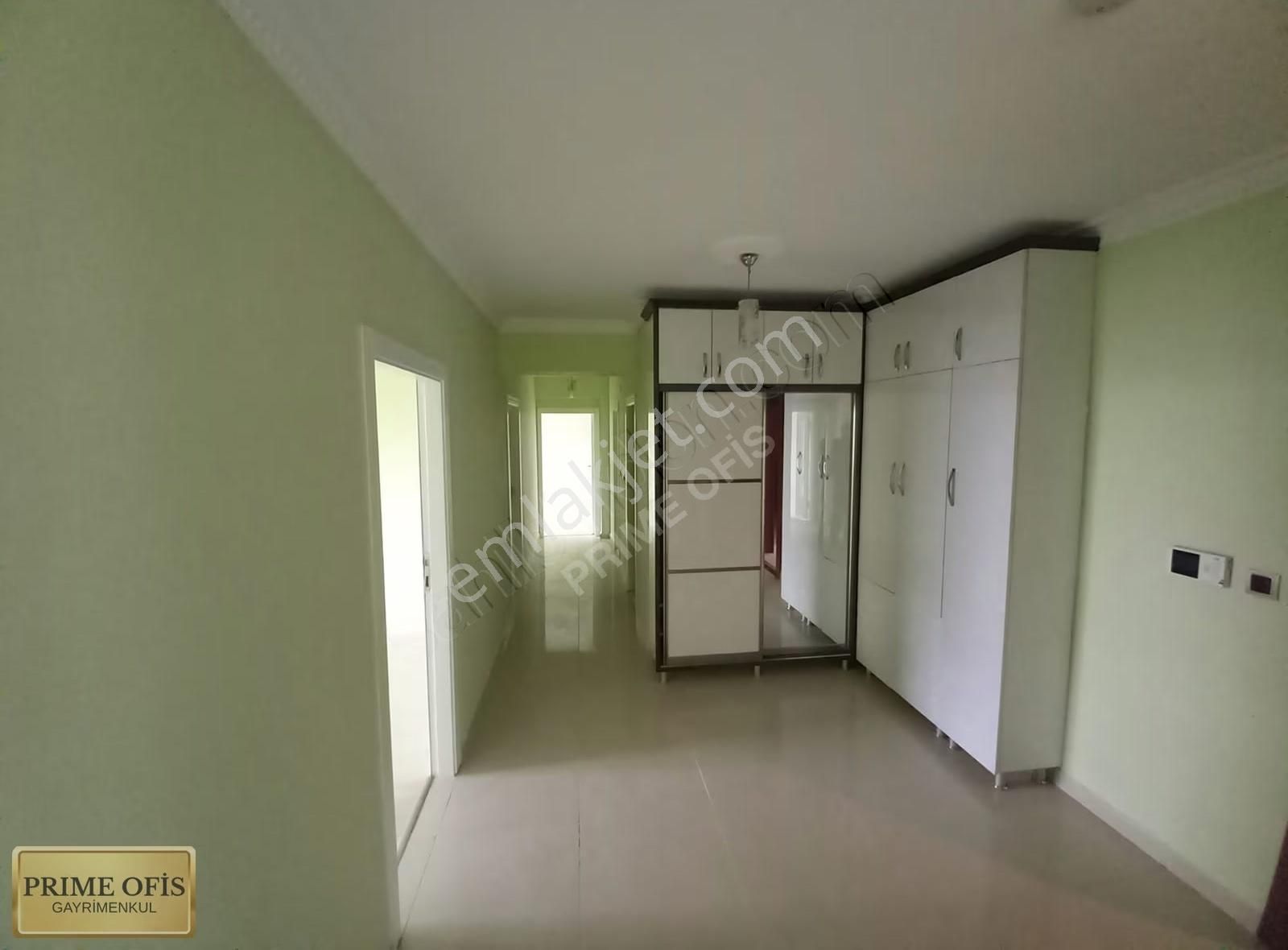 Güventepe'de Park Manzaralı Geniş 3+1 Site Dairesi - Görsel 7