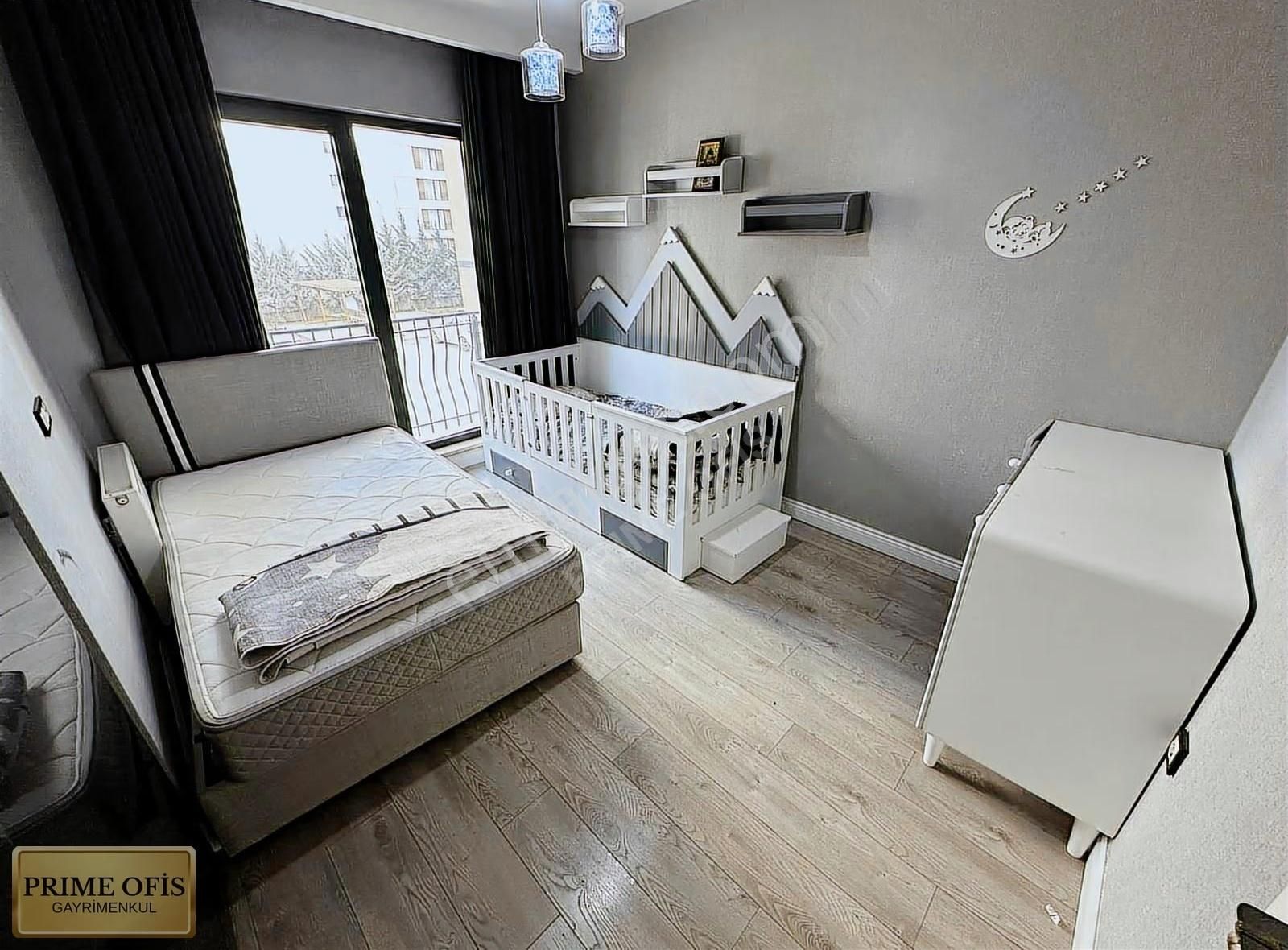 Ovacık Merkezi Modern Dairesi Gerçeklüks 4+1 200mt2 Seveceksiniz