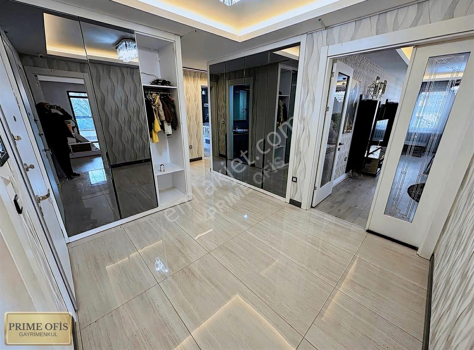 Ovacık Merkezi Modern Dairesi Gerçeklüks 4+1 200mt2 Seveceksiniz - Görsel 11