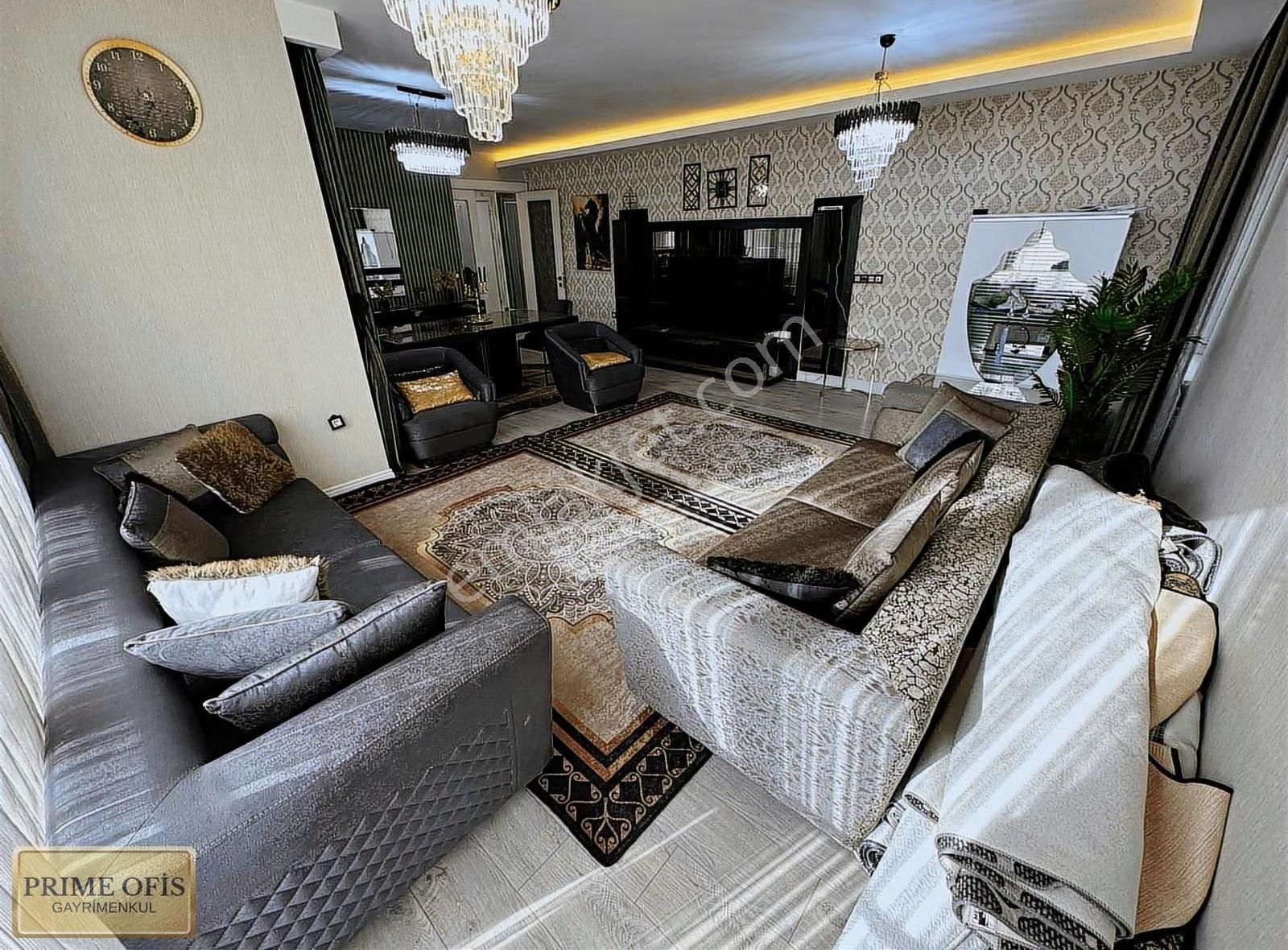 Ovacık Merkezi Modern Dairesi Gerçeklüks 4+1 200mt2 Seveceksiniz - Görsel 18