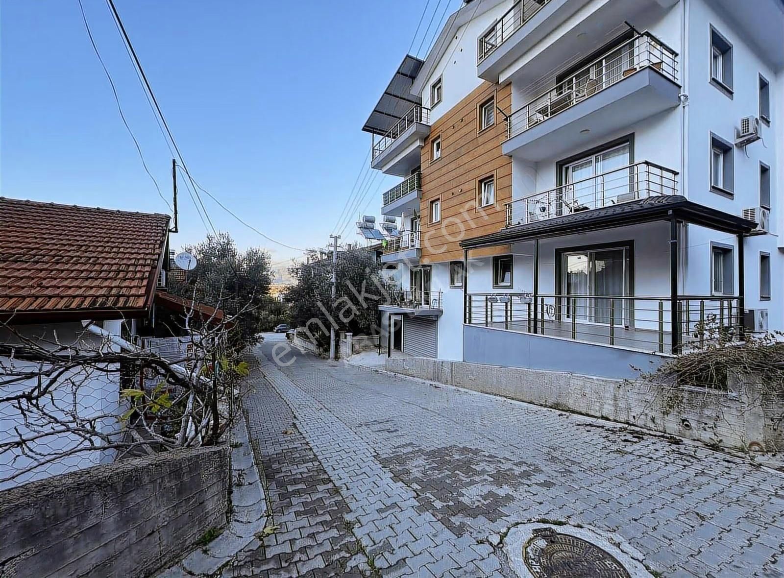 Aras Emlaktan Hıdırlıkta Fırsat Geniş Ve Ferah 2+1 - Görsel 17