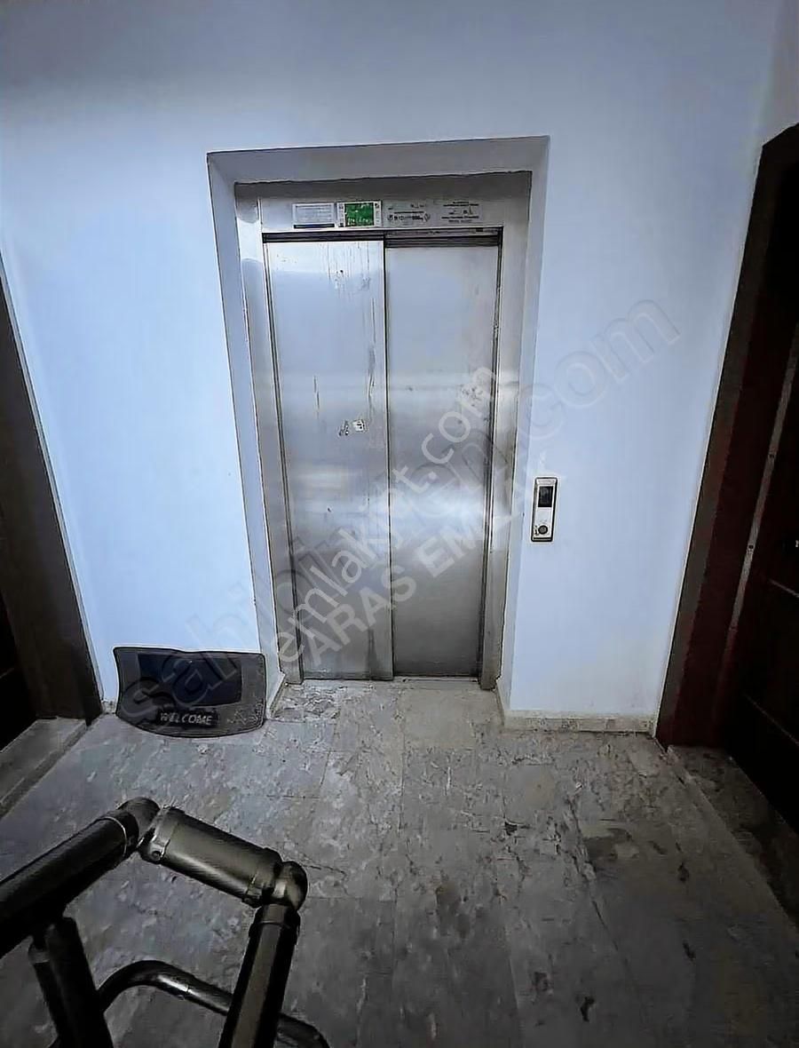 Aras Emlaktan Hıdırlıkta Fırsat Geniş Ve Ferah 2+1 - Görsel 6