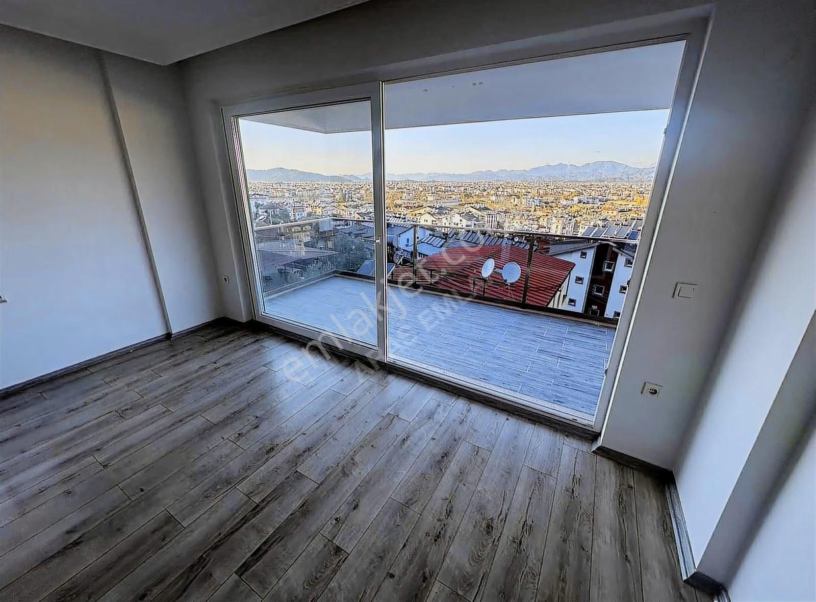 Aras'dan Patlangıçta Harika Manzaralı Geniş Ve Ferah 2+1 Daire - Görsel 22