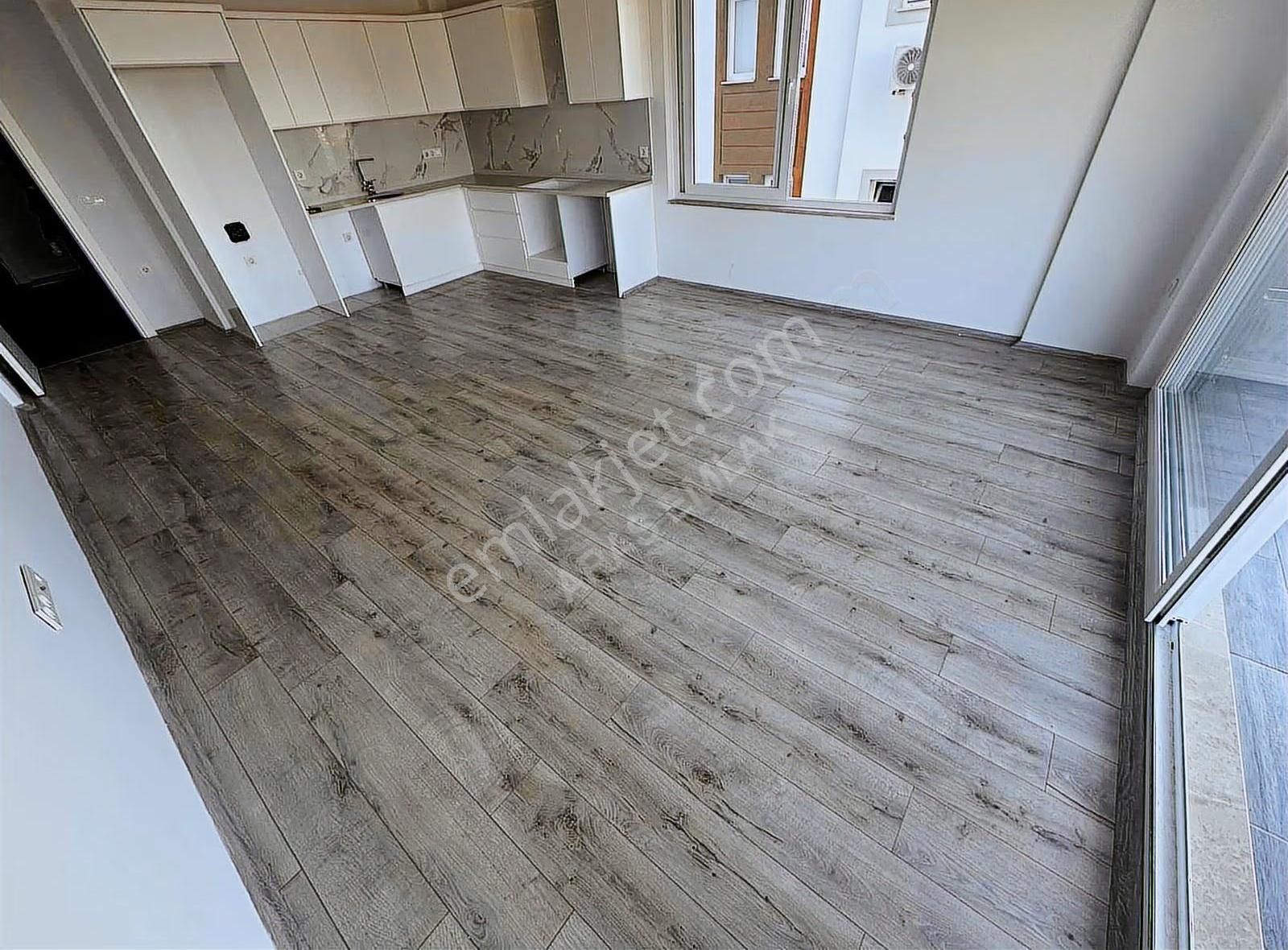 Aras'dan Patlangıçta Harika Manzaralı Geniş Ve Ferah 2+1 Daire - Görsel 35