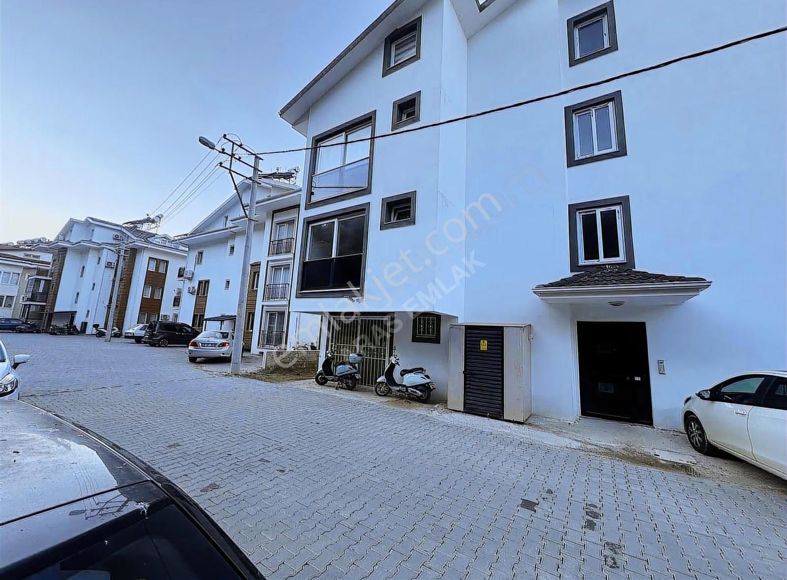 Aras'dan Patlangıçta Harika Manzaralı Geniş Ve Ferah 2+1 Daire