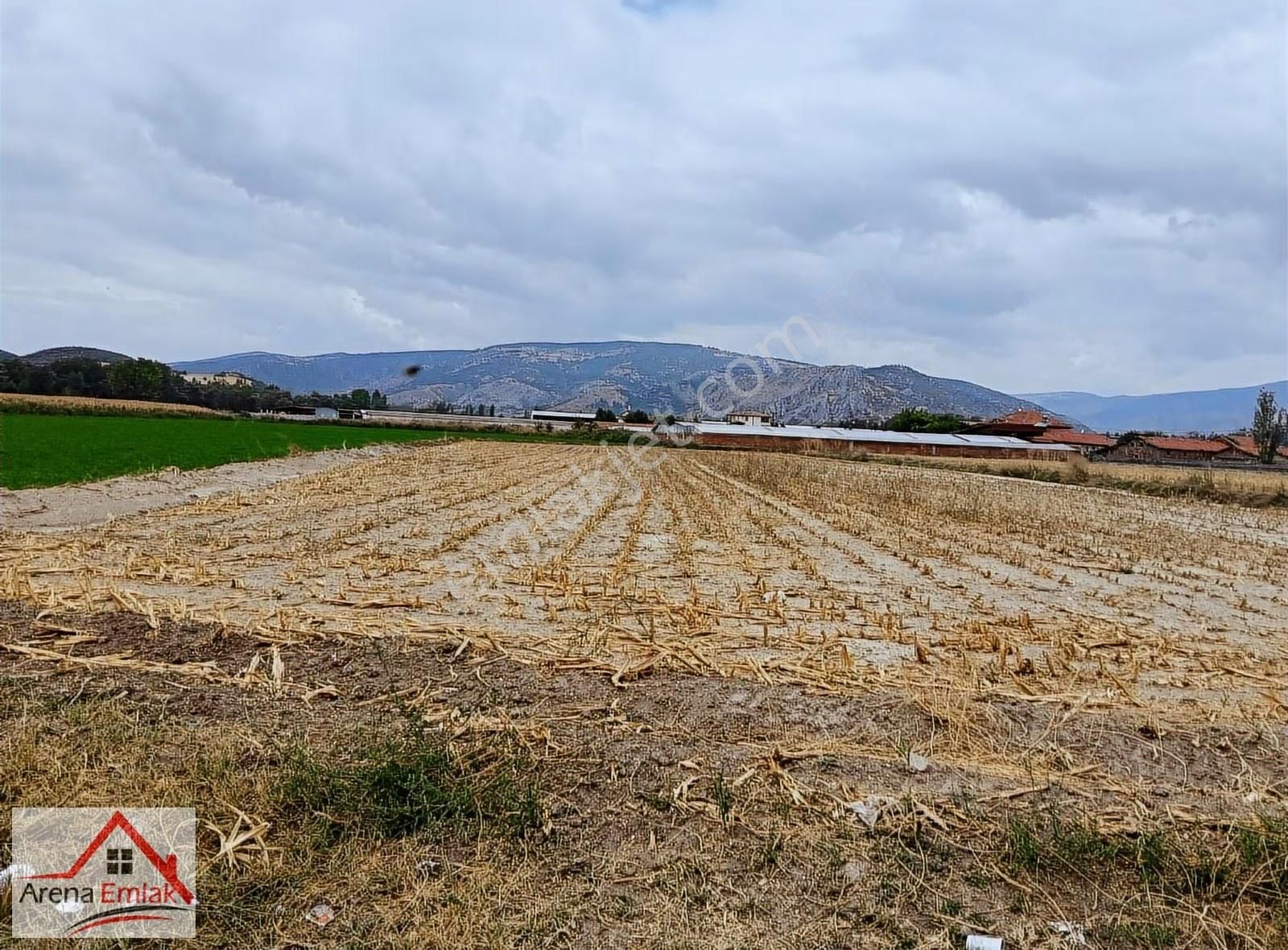 Arena Emlak'tan Satılık Şehir Merkezinde Değerli Tarla - Görsel 17