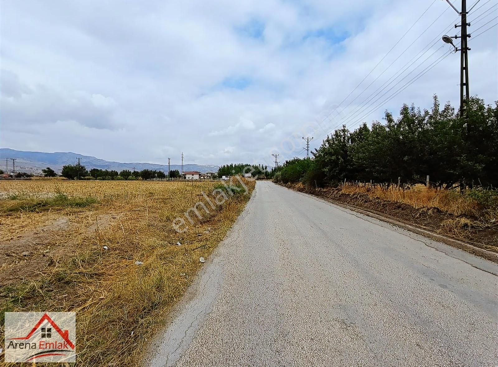 Arena Emlak'tan Satılık Şehir Merkezinde Değerli Tarla - Görsel 16