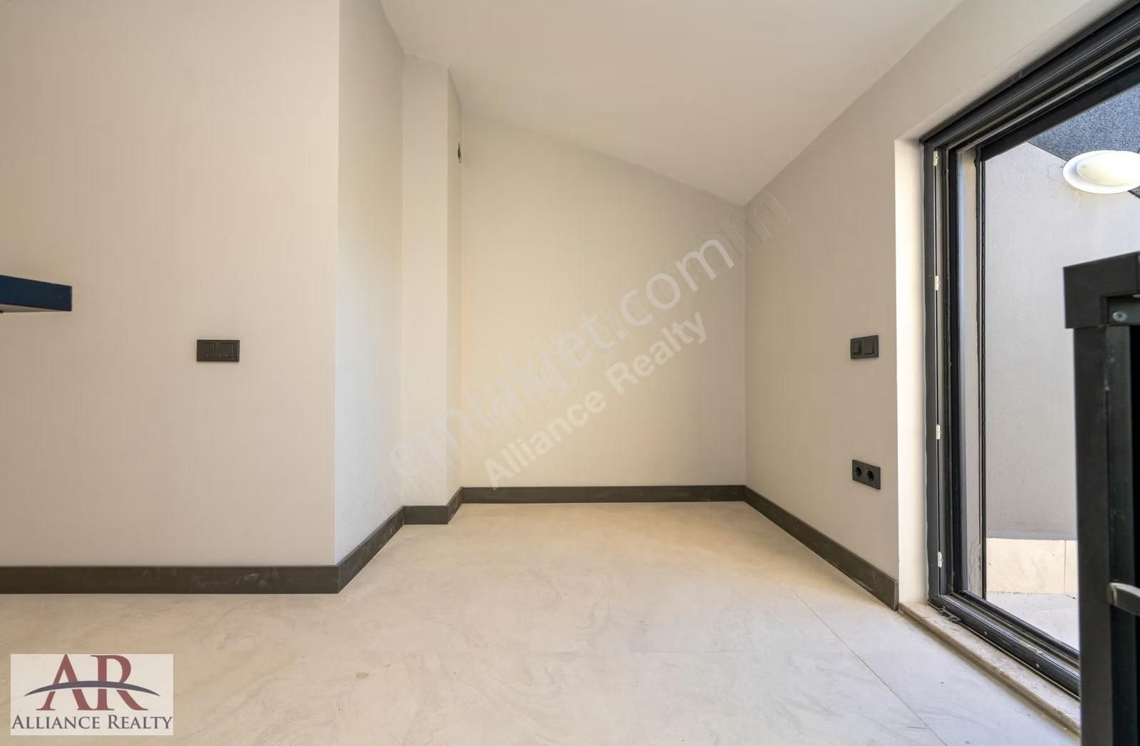 Sea & Park Vıew Duplex In Antalya Cıty Center - Görsel 17