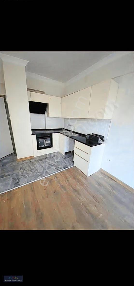 Site İçerisinde 1+1 Satılık Daire - Görsel 2