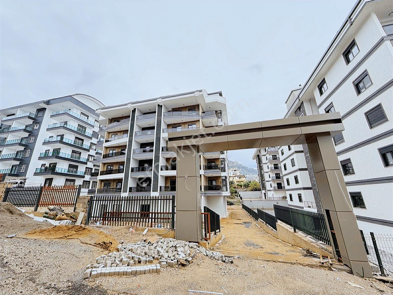 Alanya Çıplaklı Lüks Satılık 2+1 Deniz Manzaralı Sıfır Daire - Görsel 27