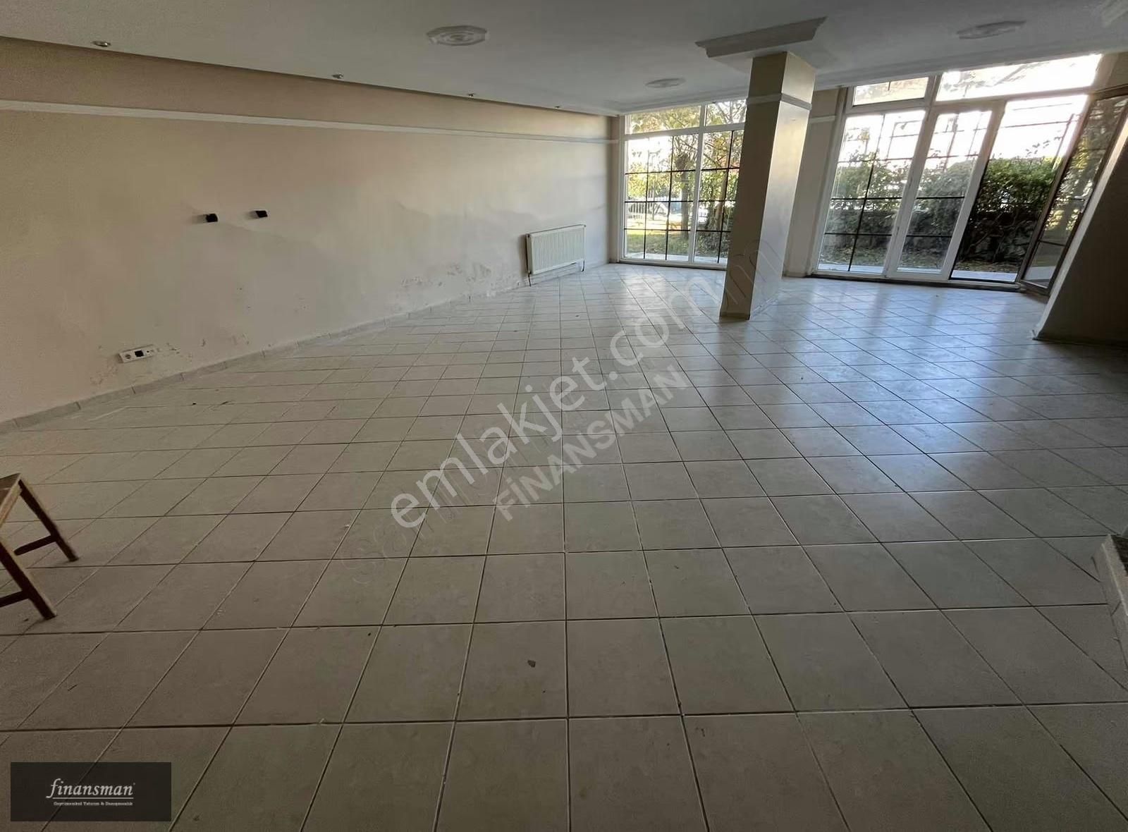 Kelepir... Fırsat.. Havuzlu.. Geniş Bahçeli.. Köşe.. Ferah Villa - Görsel 16