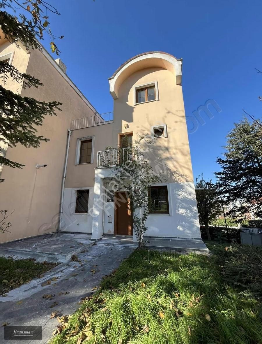 Kelepir... Fırsat.. Havuzlu.. Geniş Bahçeli.. Köşe.. Ferah Villa - Görsel 30