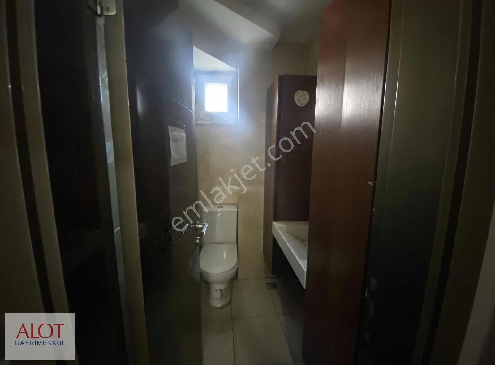 Üsküdar Yavuztürk Mah. Ana Cadde Üzeri Satılık İşyeri - Görsel 8