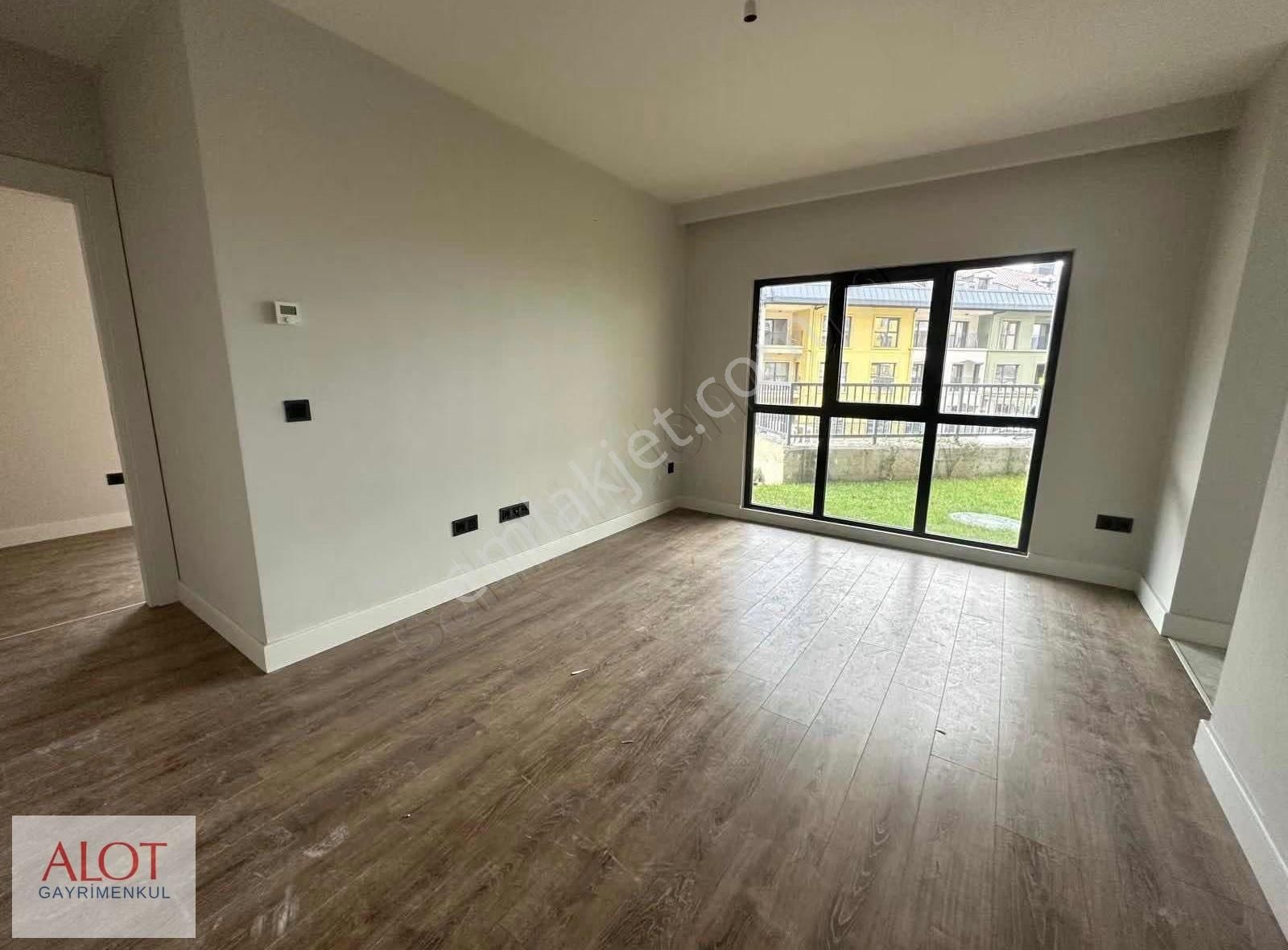 Üsküdar Çamlıca Emlak Konut 1+1 Satılık Daire - Görsel 7