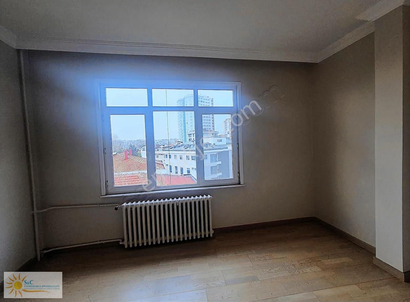 Kalamış'ta ,full Deniz Manzaralı ,otoparklı İçi Temiz 3+1 Daire - Görsel 7