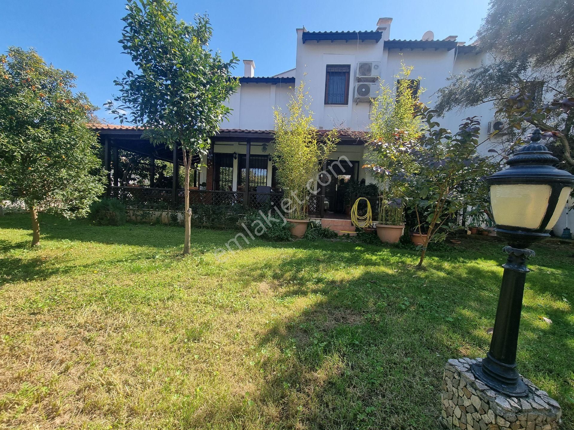 Müstakil 5+1 Havuzlu Yatırımlık Villa - Görsel 3