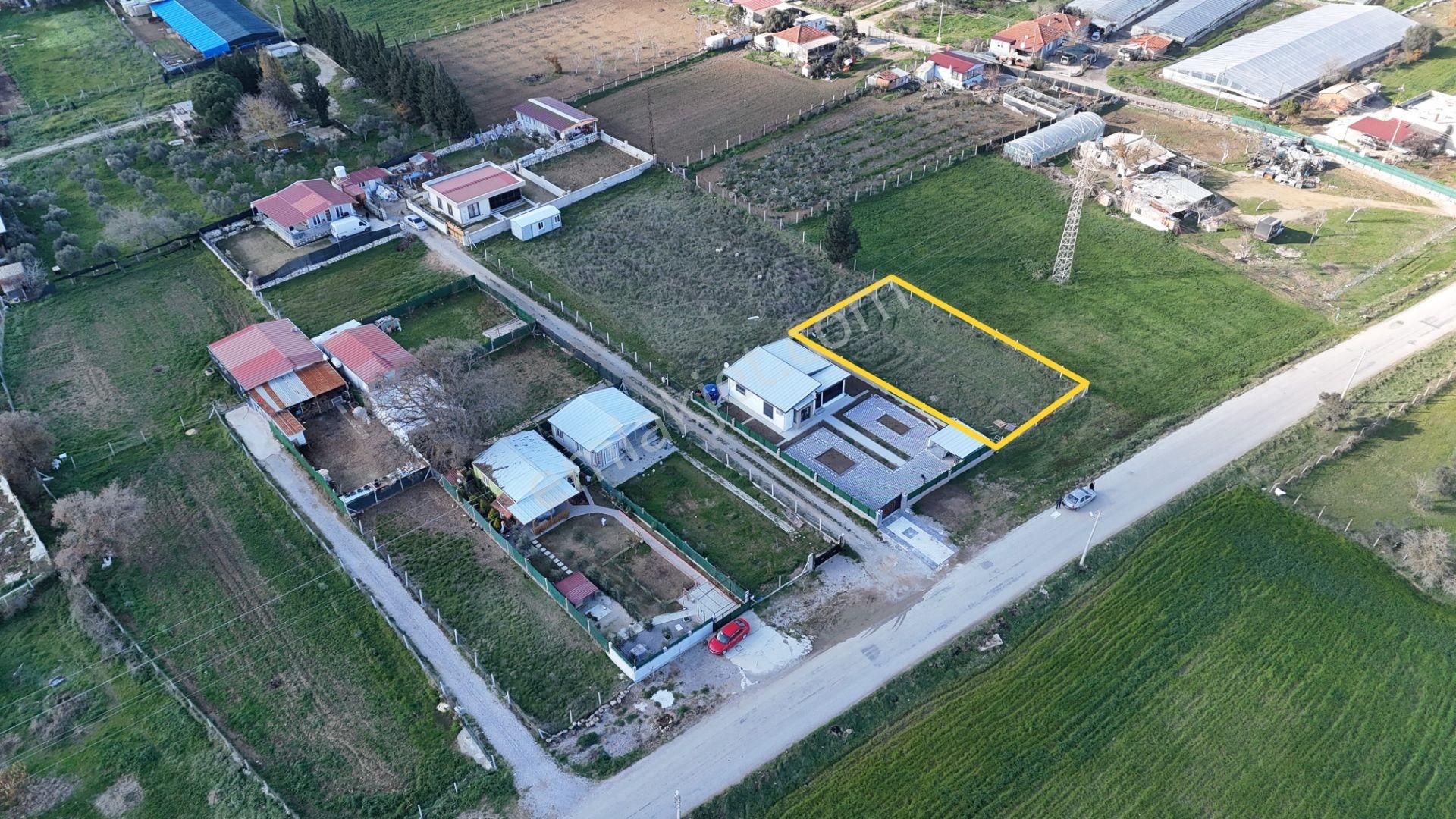 İzmir Menderes Dereköyde 610 M2 Elektrik Suyu Var Anacadde Üstü - Görsel 3