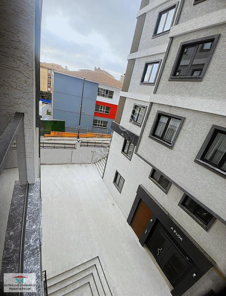 Kocasinan Merkez Mahallesi'nde Kiralık 2 + 1 Daire - Görsel 9