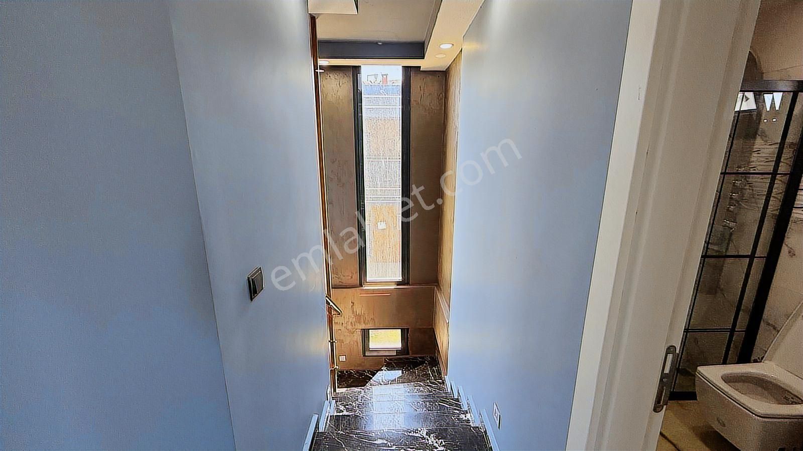 Kuşadası'nda Taşınmaya Hazır Eşyalı Havuzlu Villa | Tekce - Görsel 18