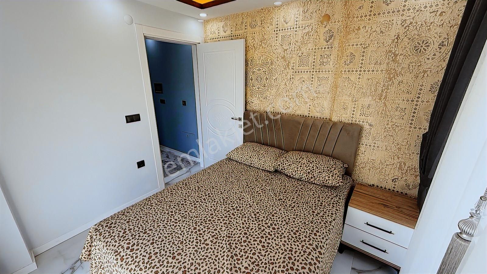 Kuşadası'nda Taşınmaya Hazır Eşyalı Havuzlu Villa | Tekce - Görsel 10