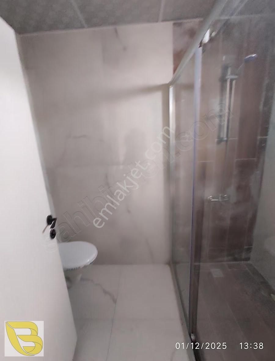 Nuray Ayhan'dan Yeniköyde 6+2 Satılık Çatı Dubleks - Görsel 16