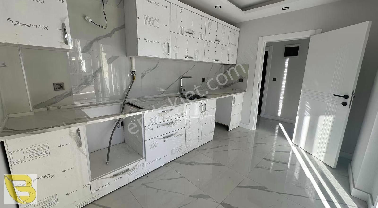 Bahçeyakada Kiralık 2+1 Doğalgazlı Sıfır Yüksek Giriş Daire - Görsel 25