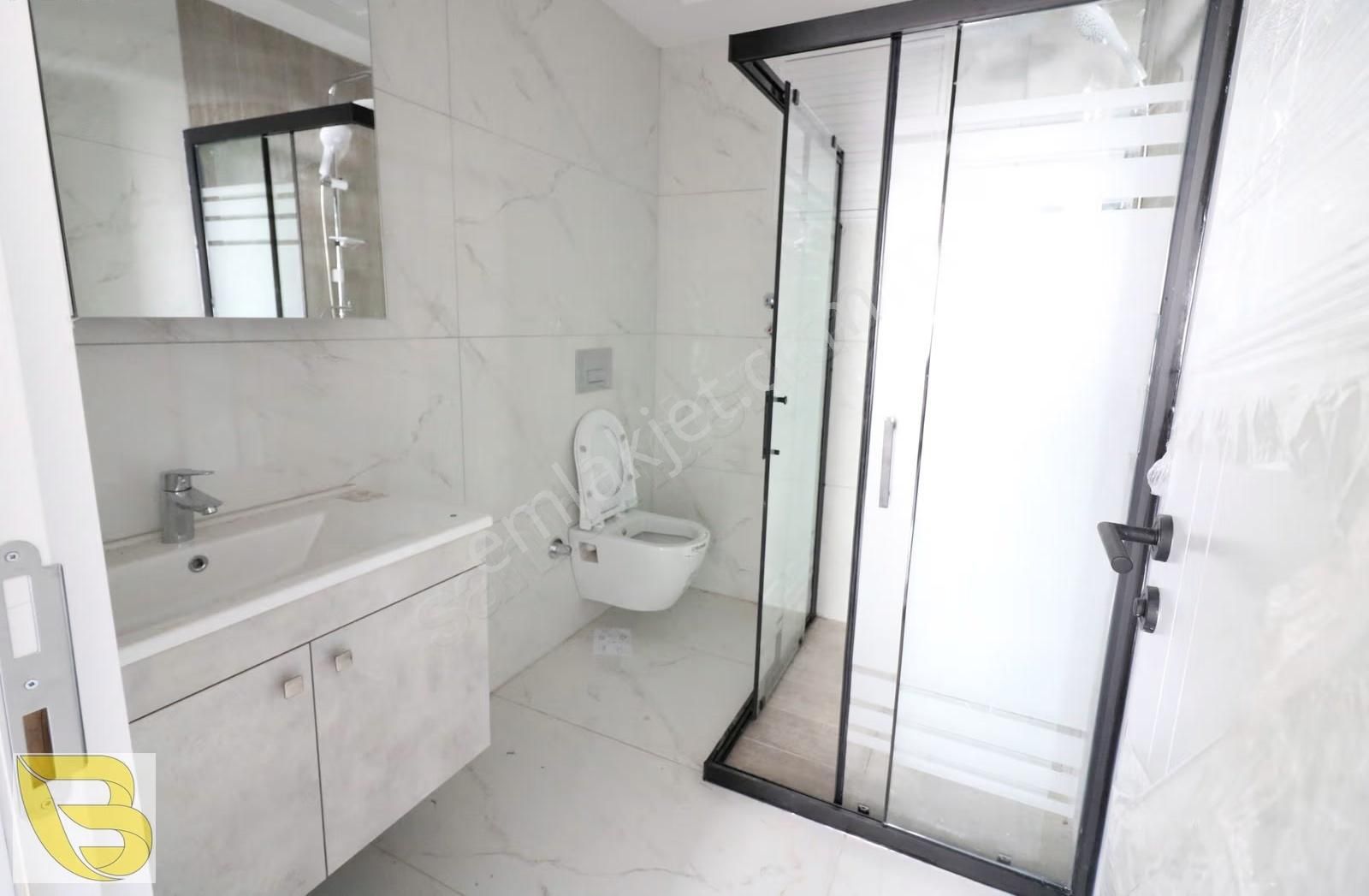 Bahçeyaka'da Havuzlu Lüx Apartman'da Satılık 3+1 Daire - Görsel 21