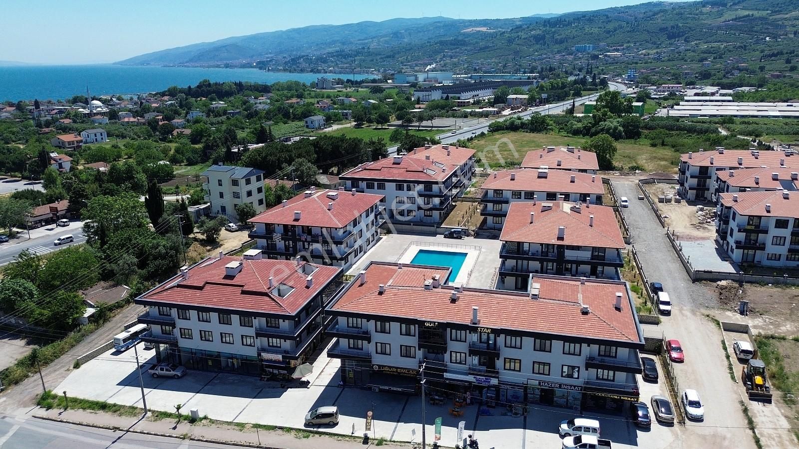 Altınova'da Havuzlu Sitede Oturuma Hazır 4+1 Dubleks | Tekce - Görsel 2