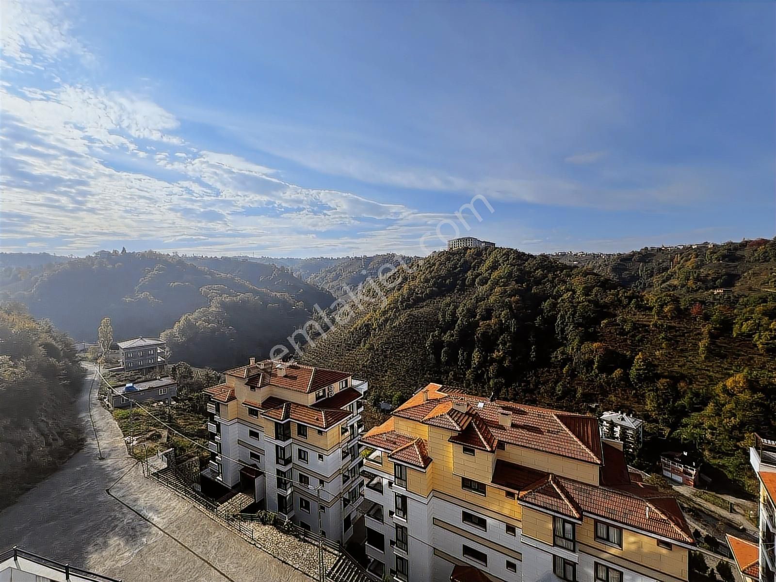 Araklı Kalecik'te Doğa Ve Deniz Manzaralı Eşyalı Daire | Tekce - Görsel 12