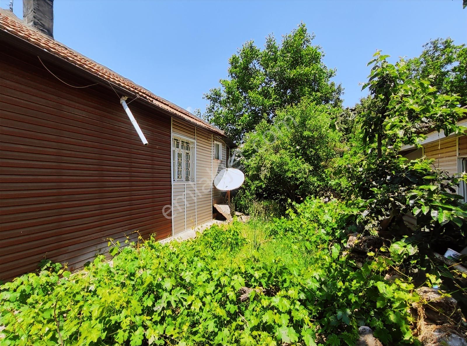 Özpınar ,dan Bahçelievler Satılık Müstakil 314 M2 Yalıtım-kombi - Görsel 7