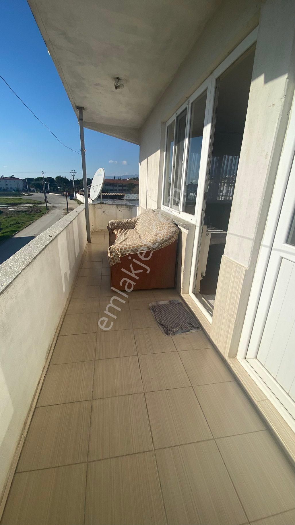 Yeşil Yurtda Müstakil Ev Ve Arsa - Görsel 3