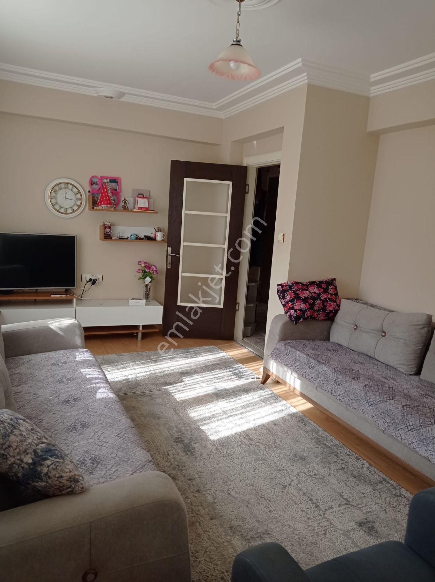 Afyon Üçok Emlaktan Mareşal F Çakmak Mah Satılık 2+1 Temiz Bakımlı Lüx Daire - Görsel 18