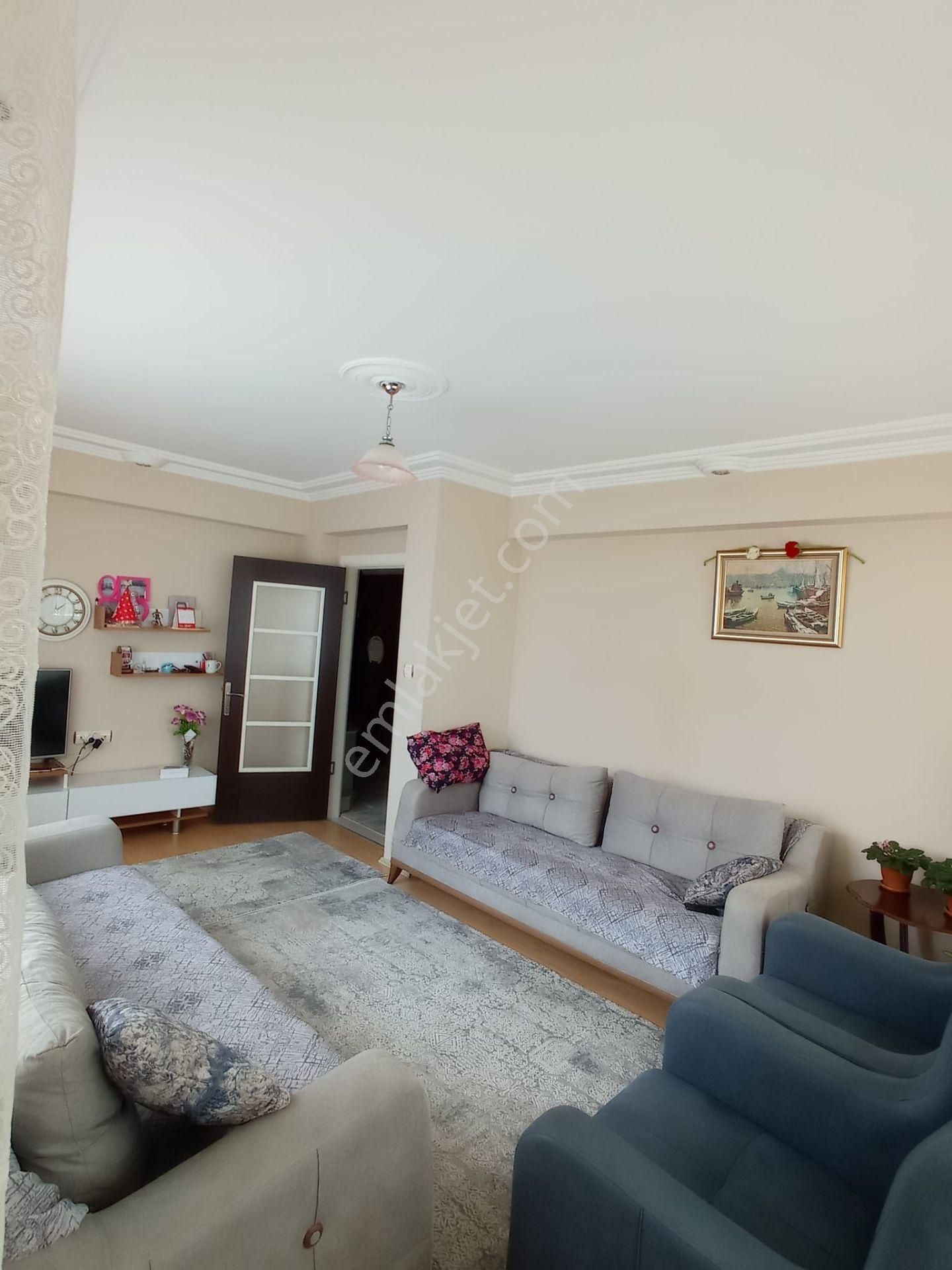 Afyon Üçok Emlaktan Mareşal F Çakmak Mah Satılık 2+1 Temiz Bakımlı Lüx Daire - Görsel 16