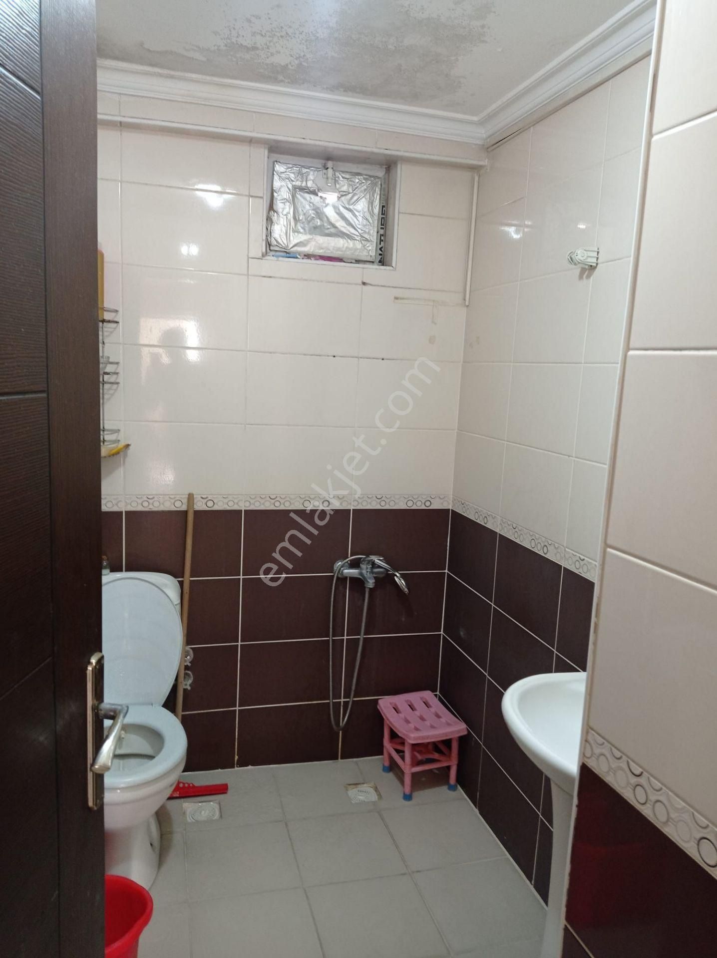 Afyon Üçok Emlaktan Mareşal F Çakmak Mah Satılık 2+1 Temiz Bakımlı Lüx Daire - Görsel 11