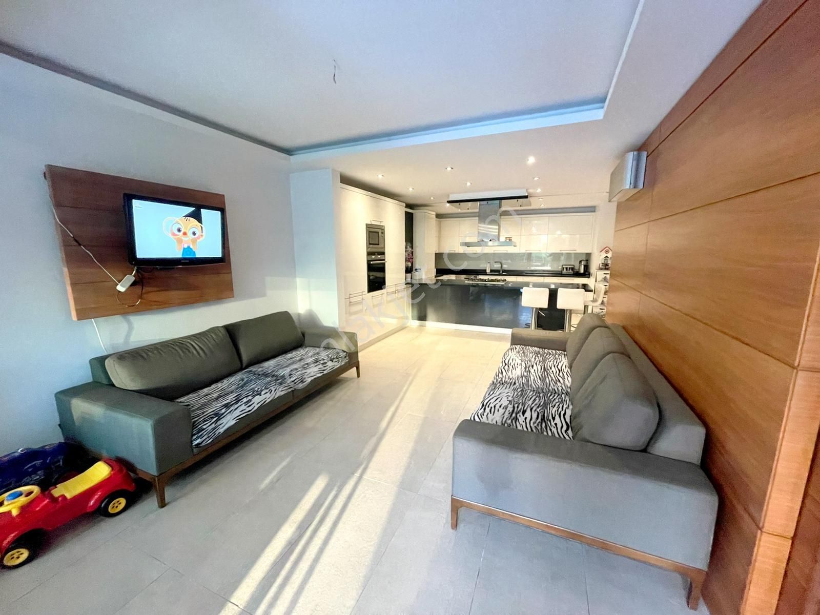 Seeworld Sinpaş Lagün 5+1 Havuzlu İris Bahçe 360m2 Lagün - Görsel 8