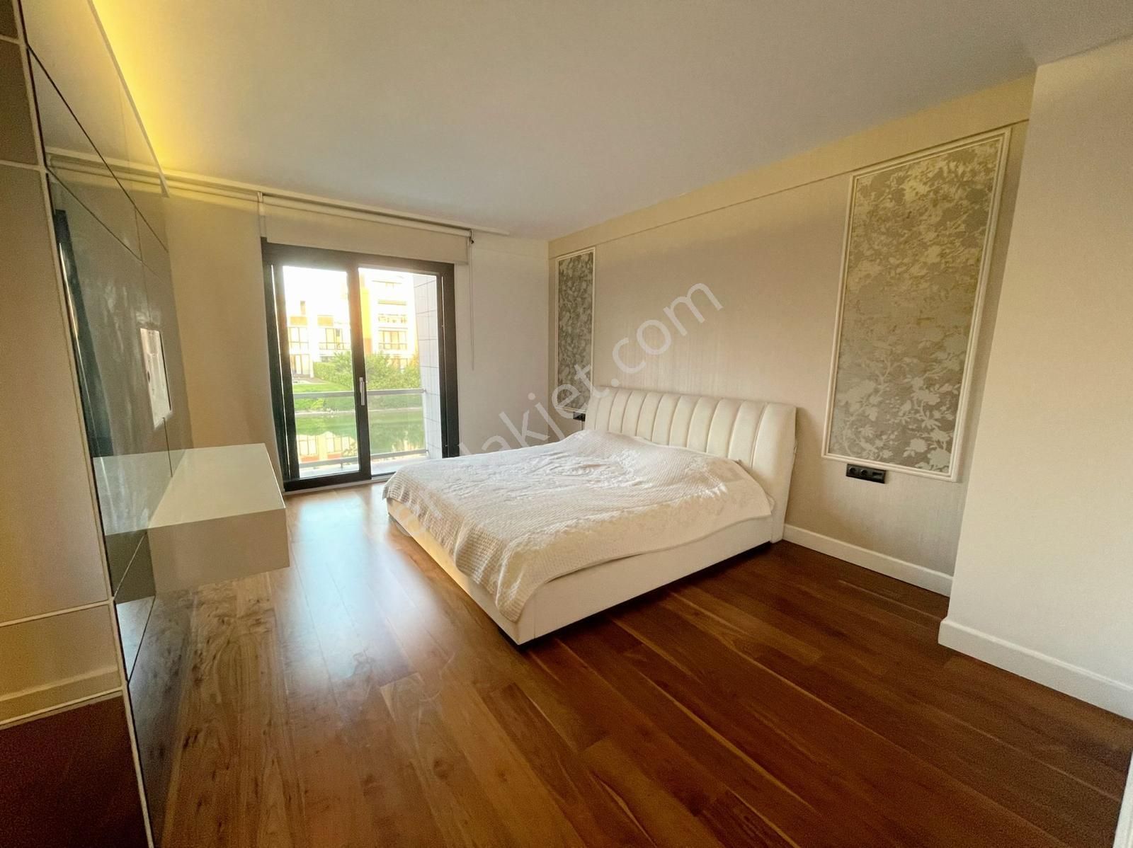 Seeworld Sinpaş Lagün 5+1 Havuzlu İris Bahçe 360m2 Lagün - Görsel 5