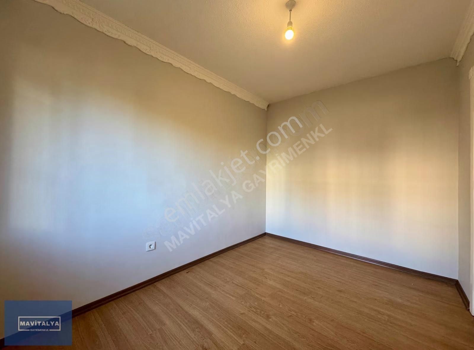 Gazi Mah. Tokide Tramvaya 1 Dk Tadilatı Yapılmış Yatırımlık 1+1 - Görsel 9