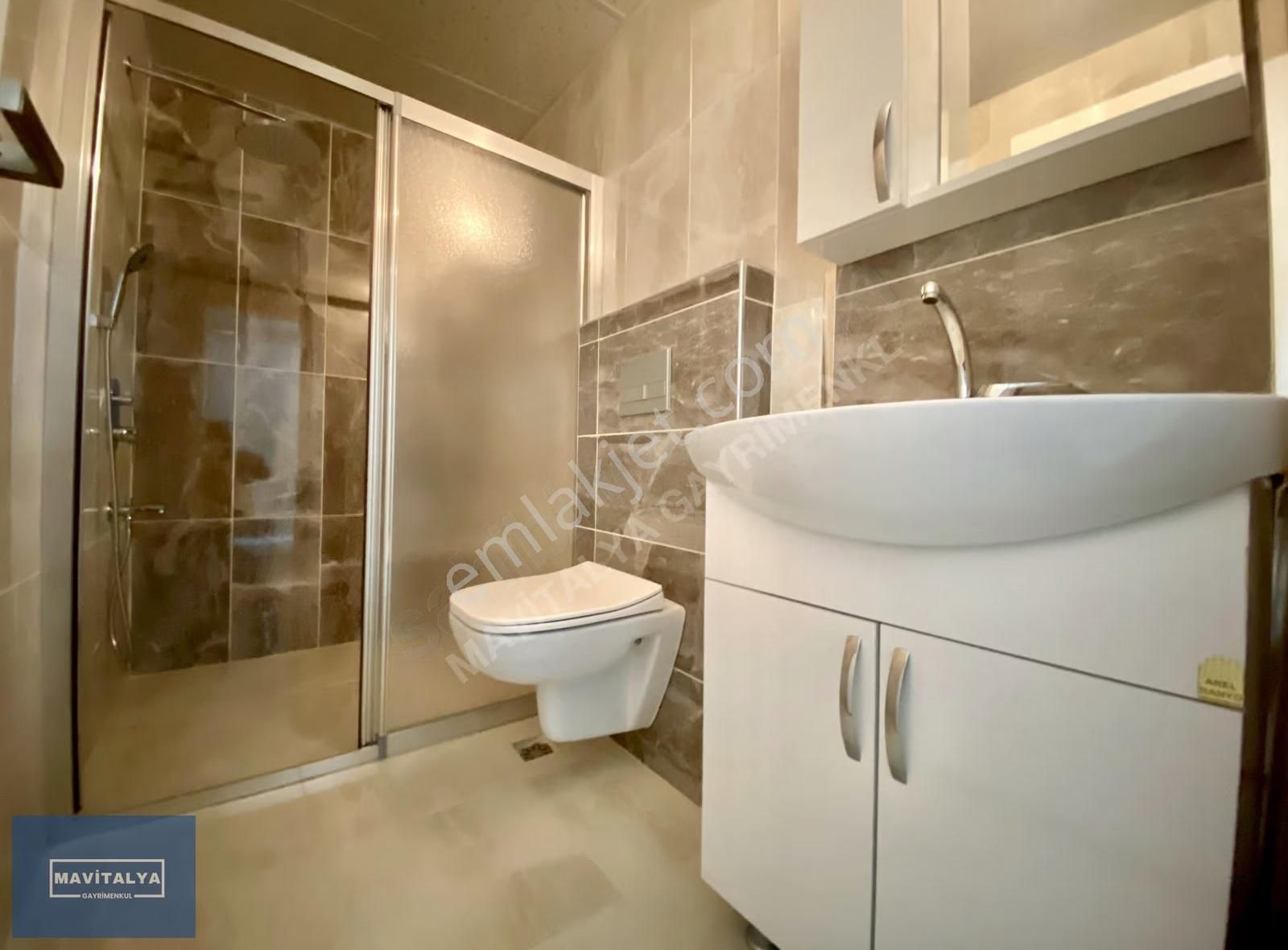 Çankaya'da Şehir Hastanesi Yakını Havuzlu Sitede 2+1 Ayrı Mutfak - Görsel 24