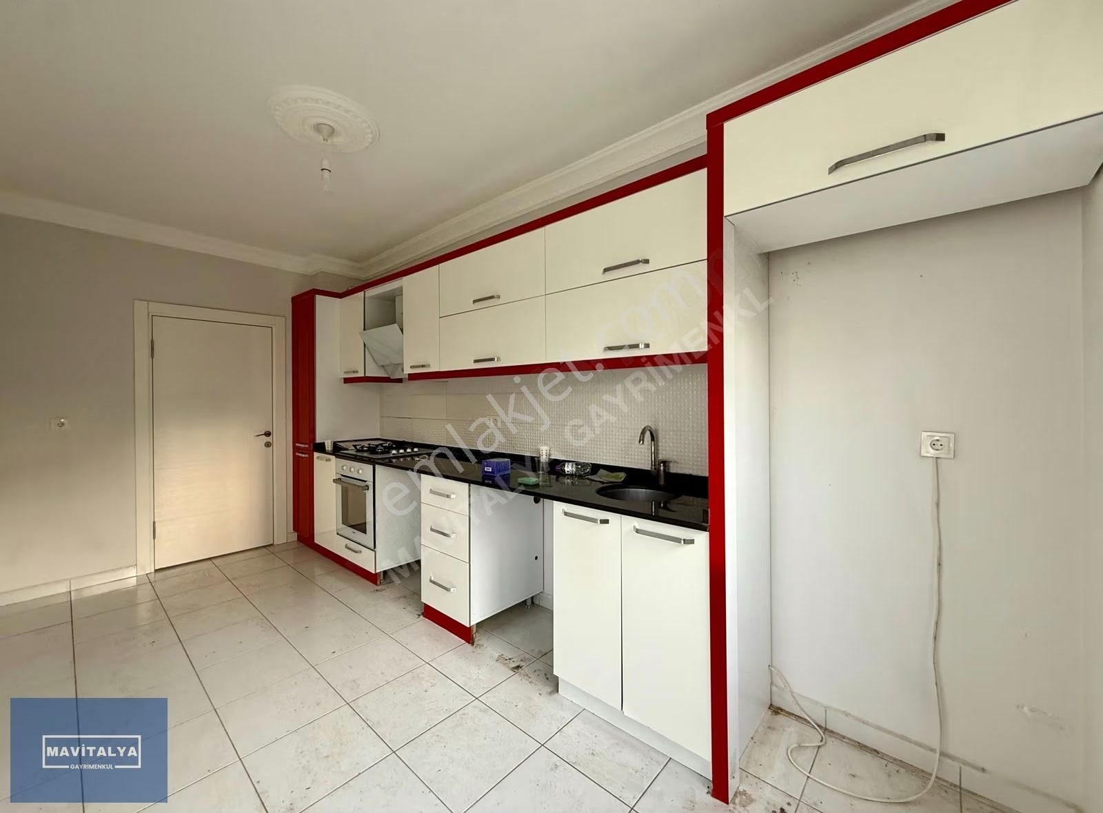 Hastaneye 2 Dk Mesafede Ayrı Mutfaklı Ebeveyn Banyolu 3+1 Daire - Görsel 16