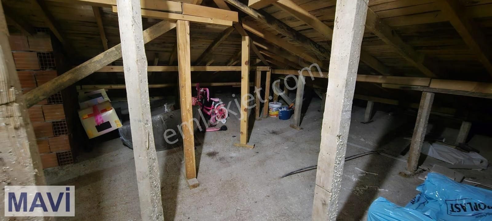 Remax Mavi- Yazlık'ta Site İçi 3+1 ,2.kat ,135m2 Satılık Daire - Görsel 21