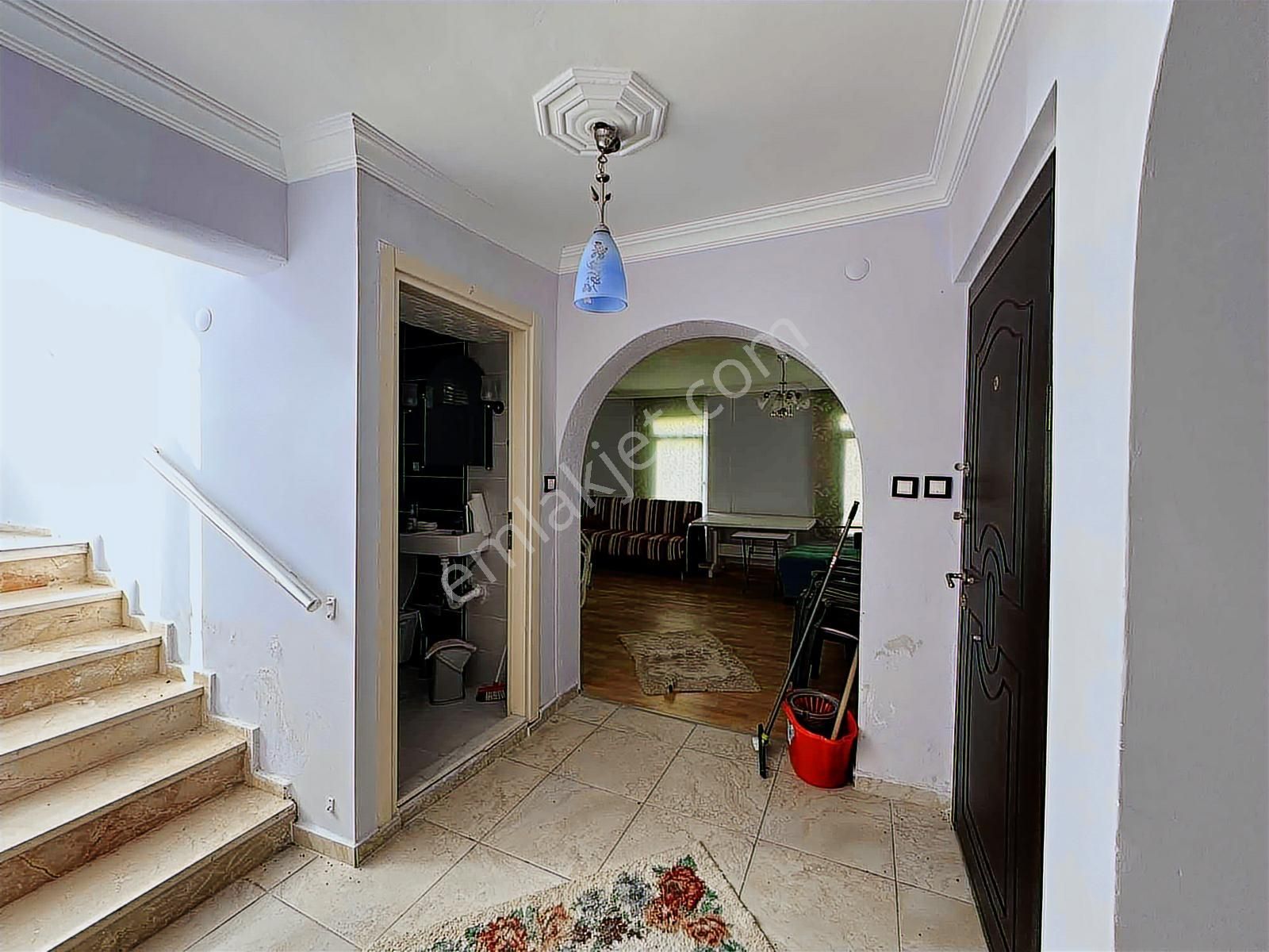 Ayvalık'ta Denize 100m Müstakil 3+1 Villa - Görsel 18