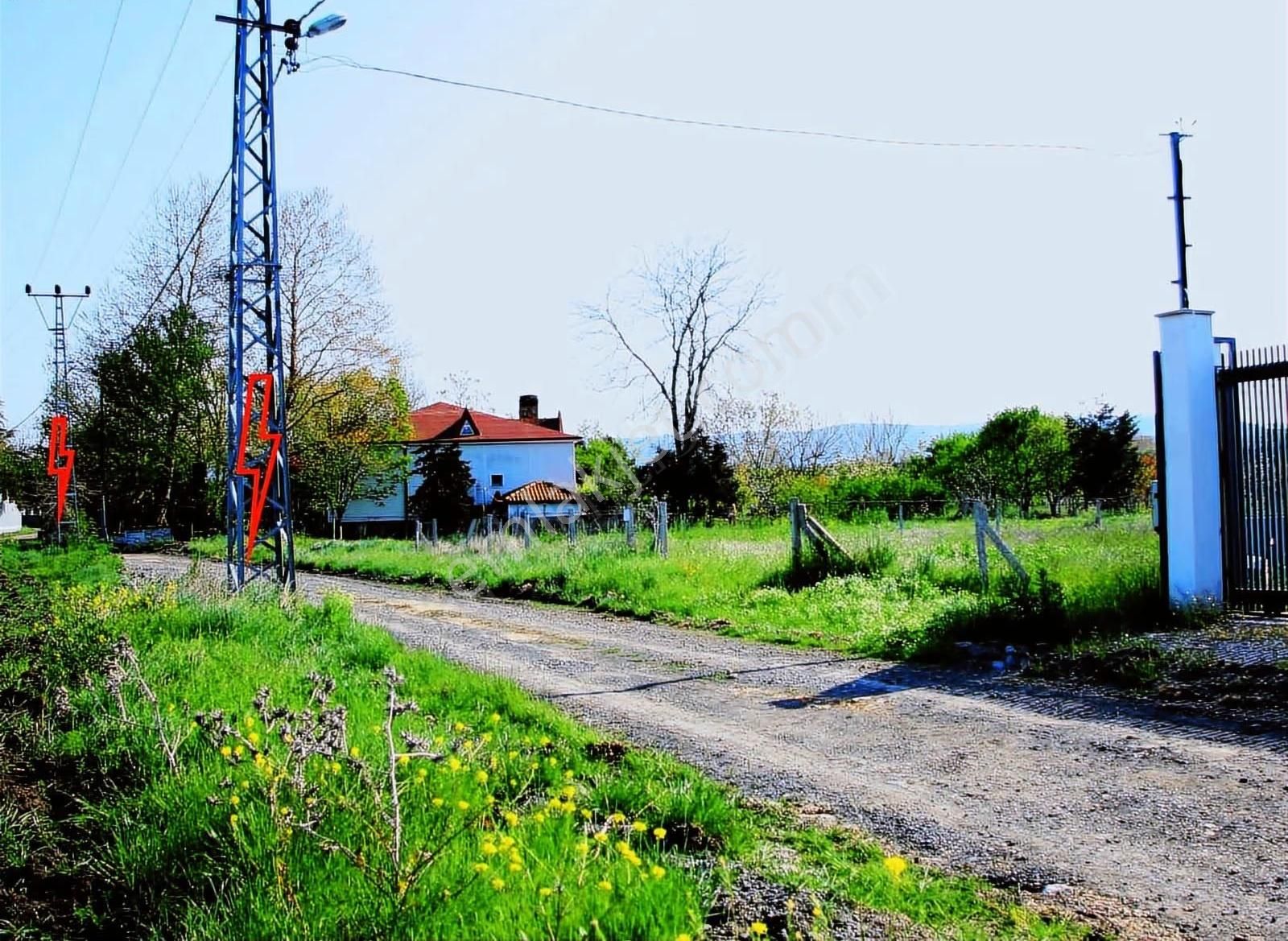 Köy Merkezi Dibinde 980 M2 Satılık Arsa - Görsel 9