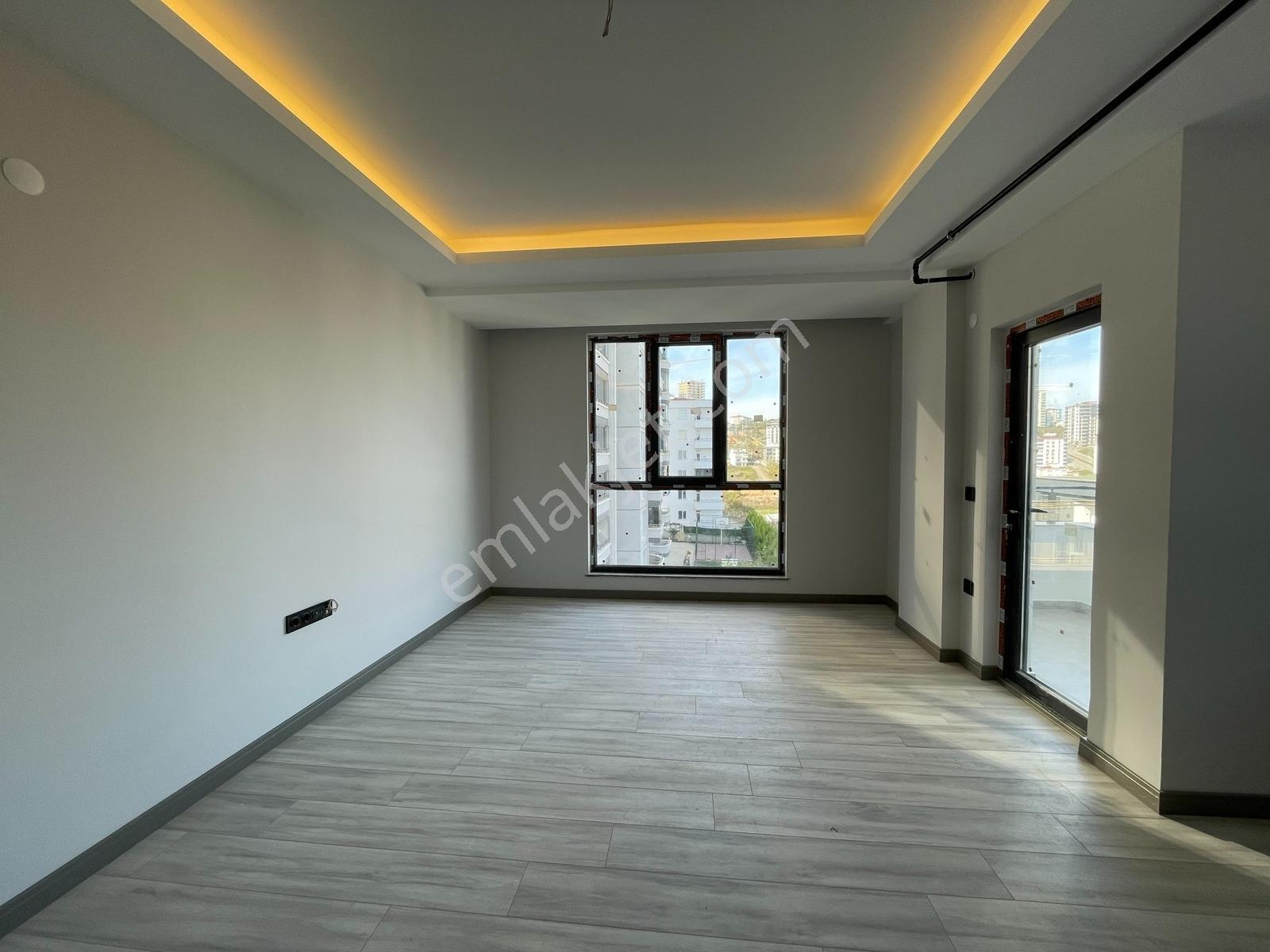 Atakentte Deniz Manzaralı 50m2 Lüks 1+1 Daire! - Görsel 14