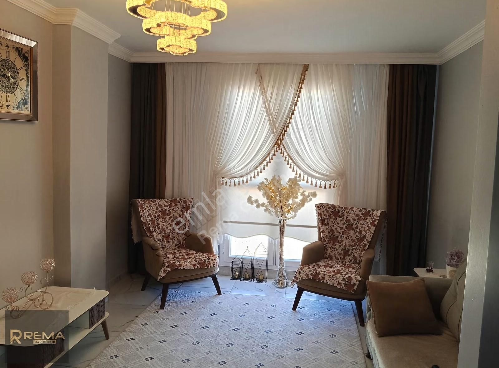 Sarıçam Belediye Civarı 3+1 K.mutfak Geniş Oturumlu Lüks Daire ! - Görsel 6