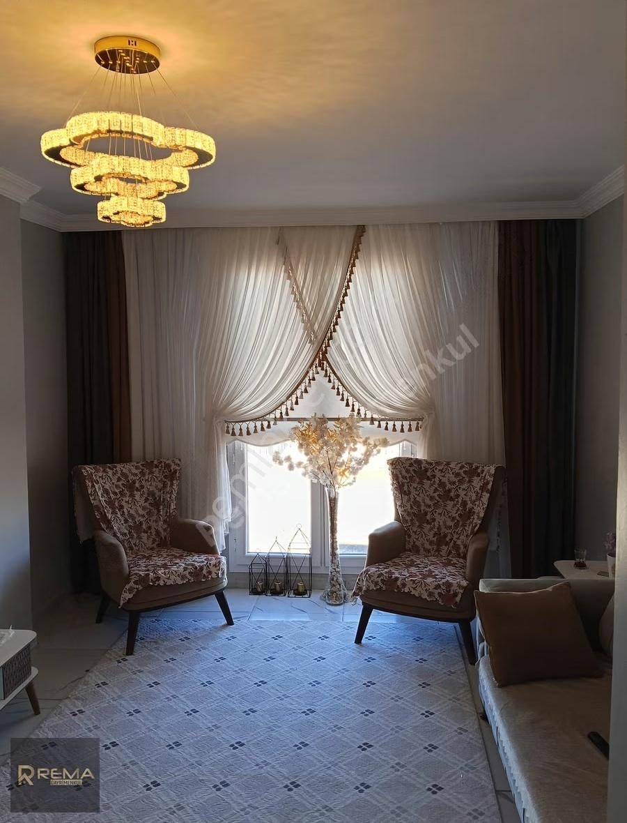 Sarıçam Belediye Civarı 3+1 K.mutfak Geniş Oturumlu Lüks Daire ! - Görsel 15