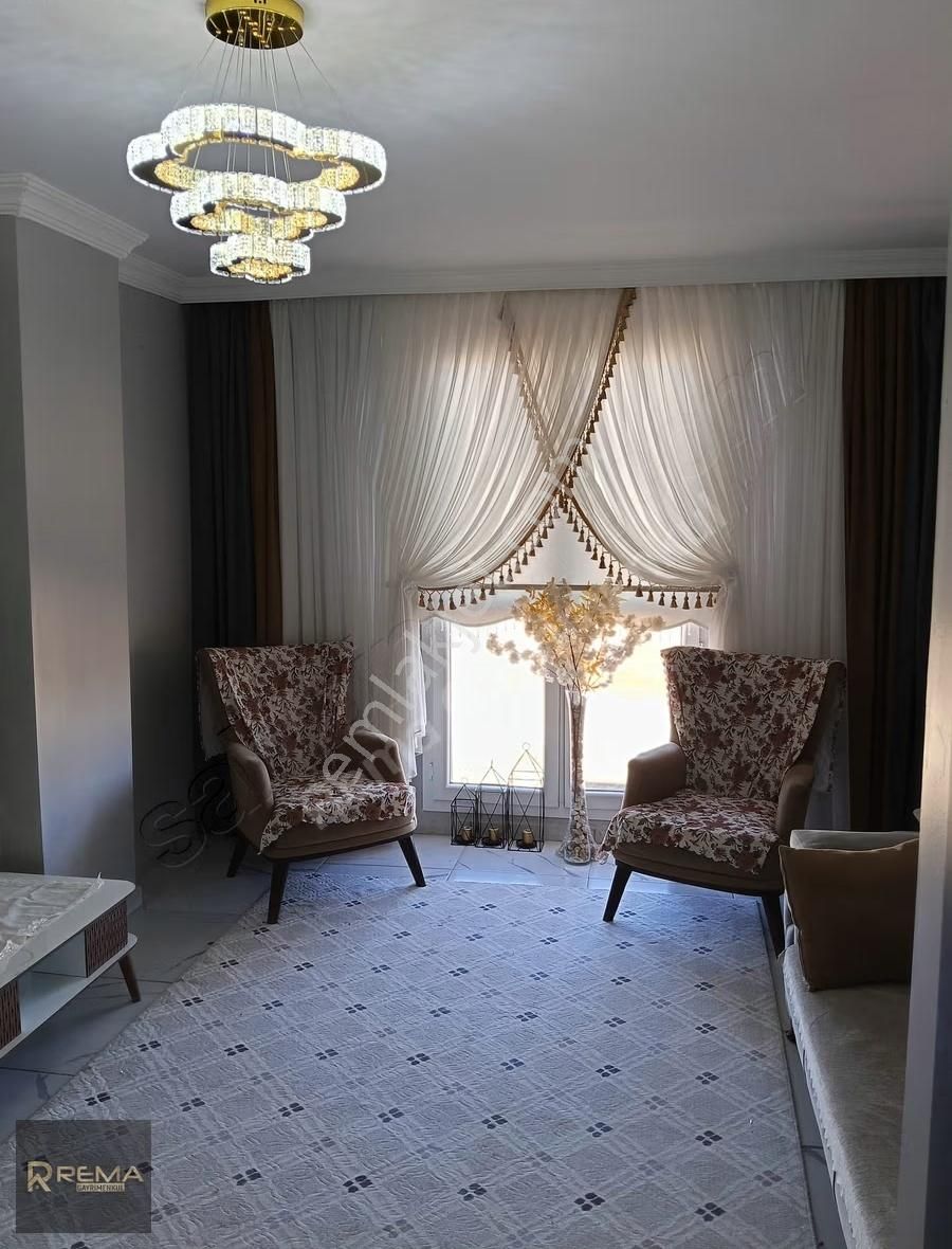 Sarıçam Belediye Civarı 3+1 K.mutfak Geniş Oturumlu Lüks Daire ! - Görsel 2