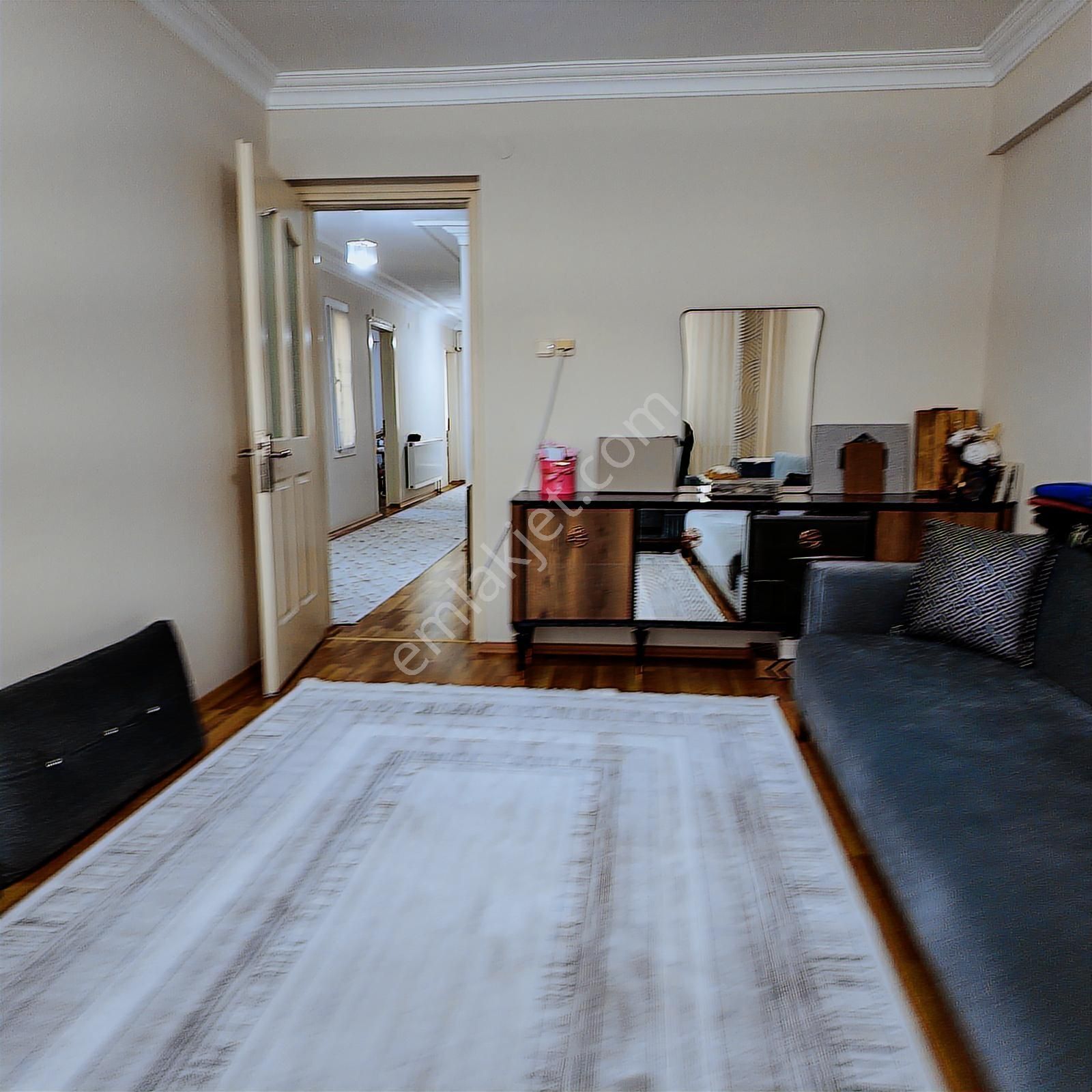 Ragıpbey'de 150 M² 3+1 Doğalgazlı Ve Asansörlü Geniş Daire - Görsel 18