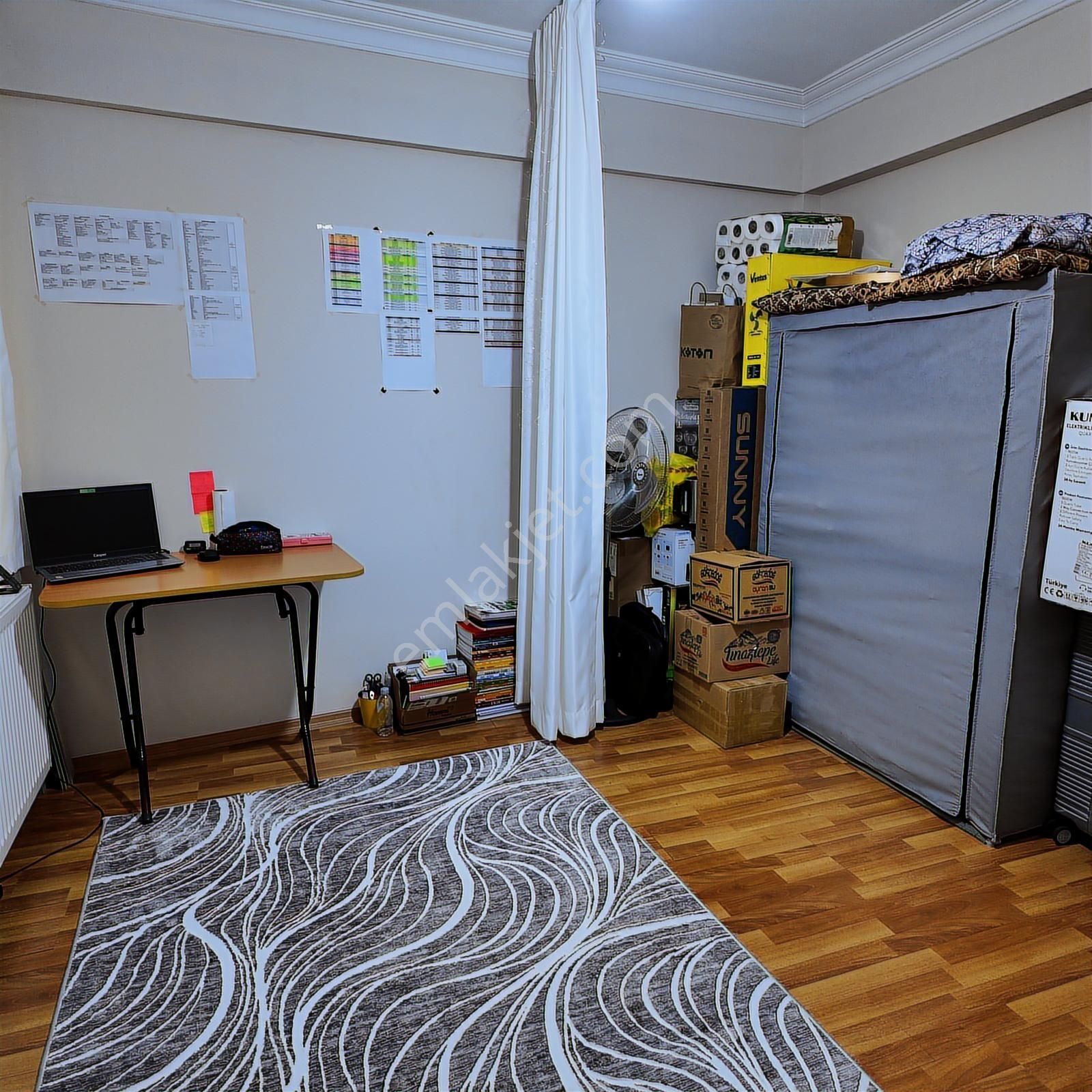 Ragıpbey'de 150 M² 3+1 Doğalgazlı Ve Asansörlü Geniş Daire - Görsel 15